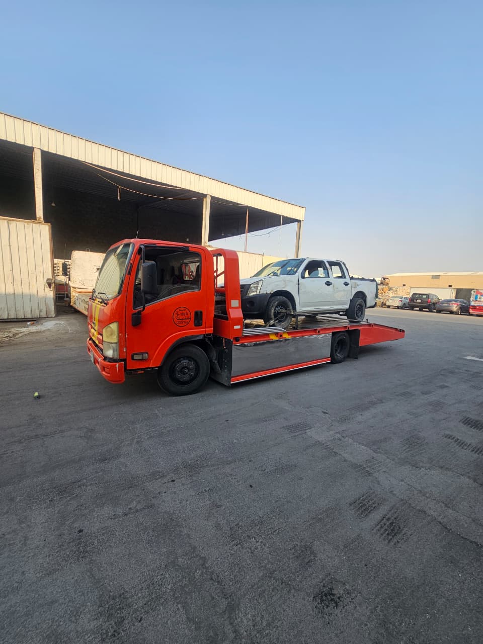 سطحة نقل سيارات بين المدن